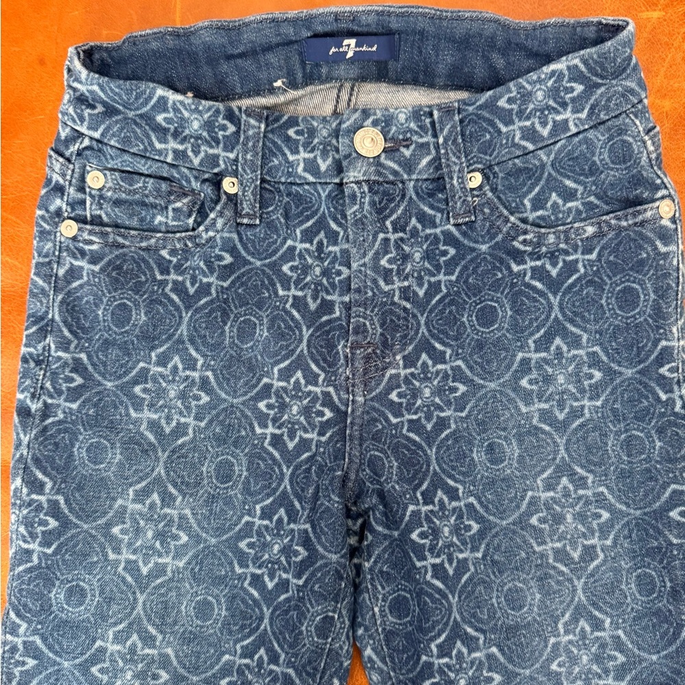 7 FOR ALL MANKIND | patterned skinny ankle jeans with raw hem - Picture 4 of 5